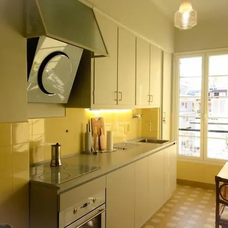 Nice Musiciens-Wifi-A/C-Free Garage Hébergement de vacances Nice
